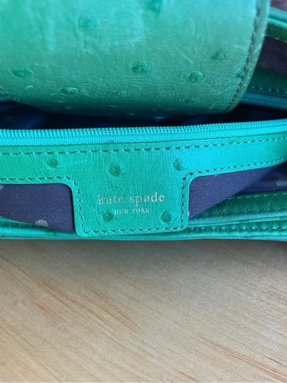 kate spade Green Leather Shoulder Bag with Gold-Tone Closure